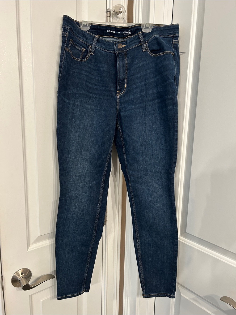 Old Navy Dark Wash Skinny Jeans